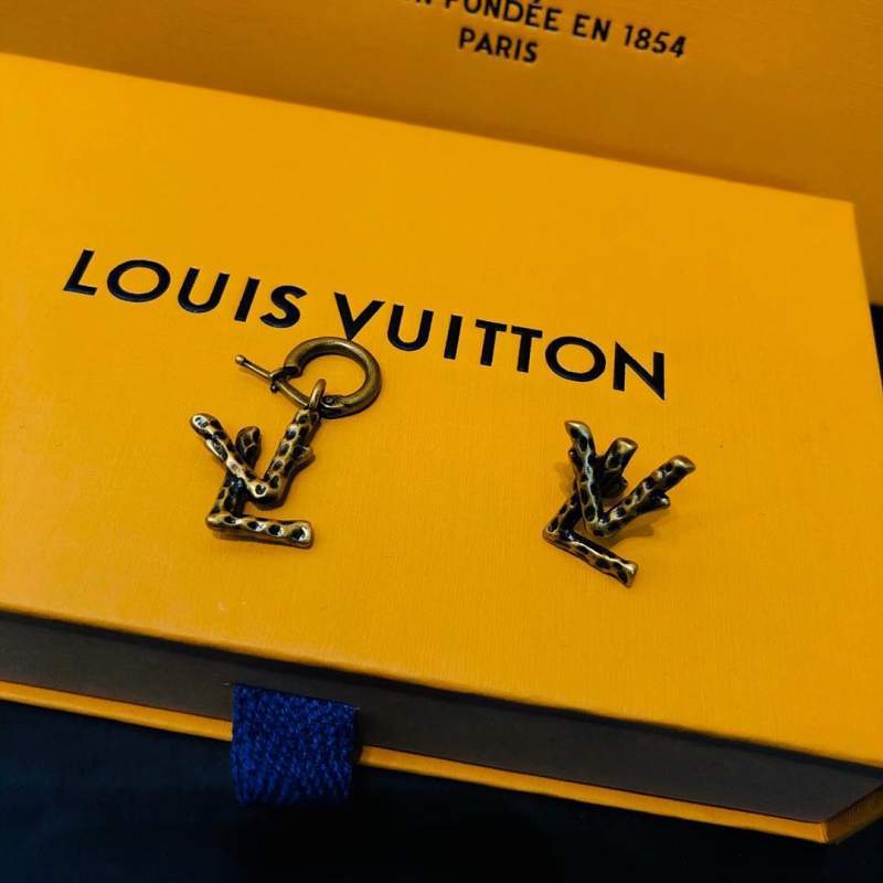 Buy Replica Louis Vuitton LV Twig Earrings Gold - Buy Designer Bags ...