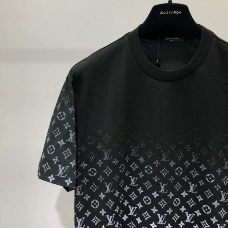 louis vuitton lv monogram gradient black t shirt